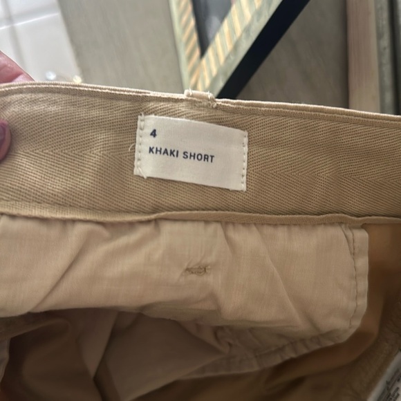 GAP Khaki Shorts sz 4 - Picture 7 of 8